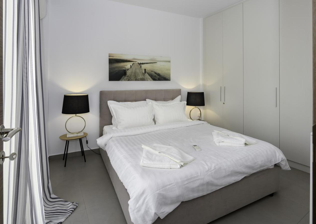 Stylish 2Br Flat With Stunning Views & Prv Parking Apartment Athens Ngoại thất bức ảnh
